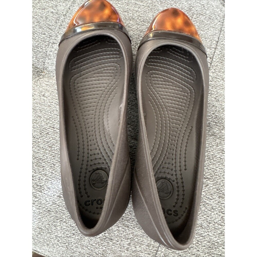 Crocs Gianna Alice Tortoise Shell Womens 6 Brown Cap Toe Ballet Flats Casual - Picture 15 of 16